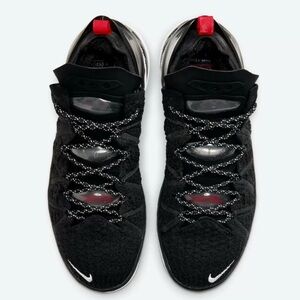 Nike Lebron James VXIII 18 Basketball Shoes Youth Size 4Y CW2760 001 Black Red